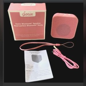 SONIX Bluetooth Speaker NWT